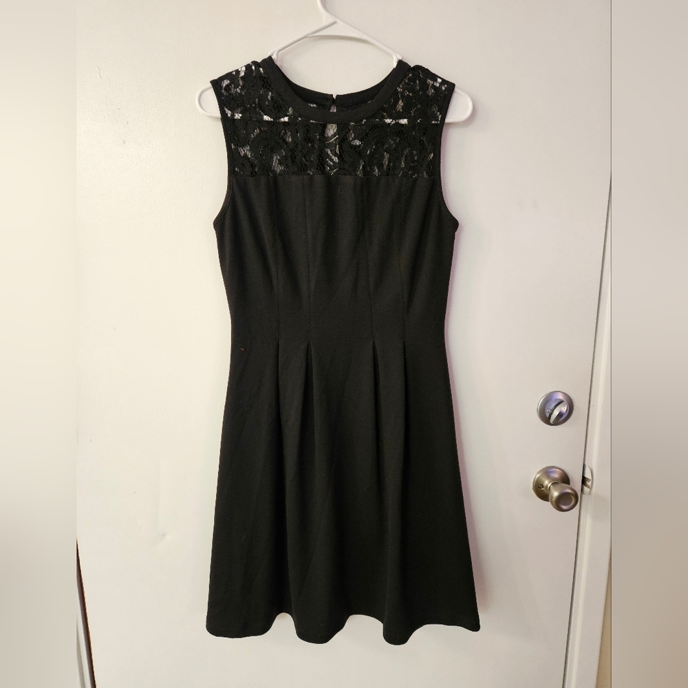 Kut from the Kloth Black Lace Mini Dress